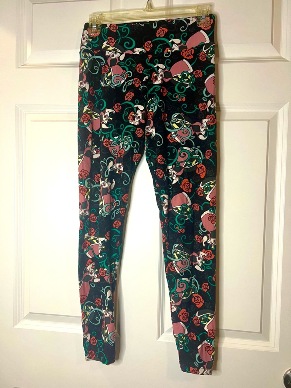 Lularoe Disney Alice in Wonderland Character Print Leggings